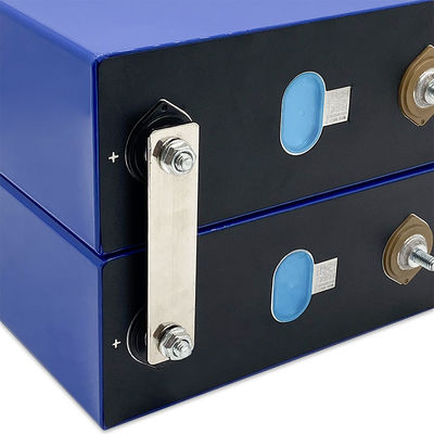 Akumulator litowo-żelazowo-fosforanowy 3,2 V 280 Ah 6000 razy w cyklu życia